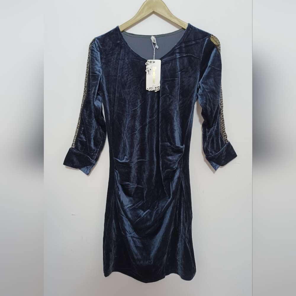 Velvet designer dress...condition new.. - Picture 1 of 8